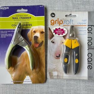 2 NEW pair rubber grip dog nail clippers. M-L dogs